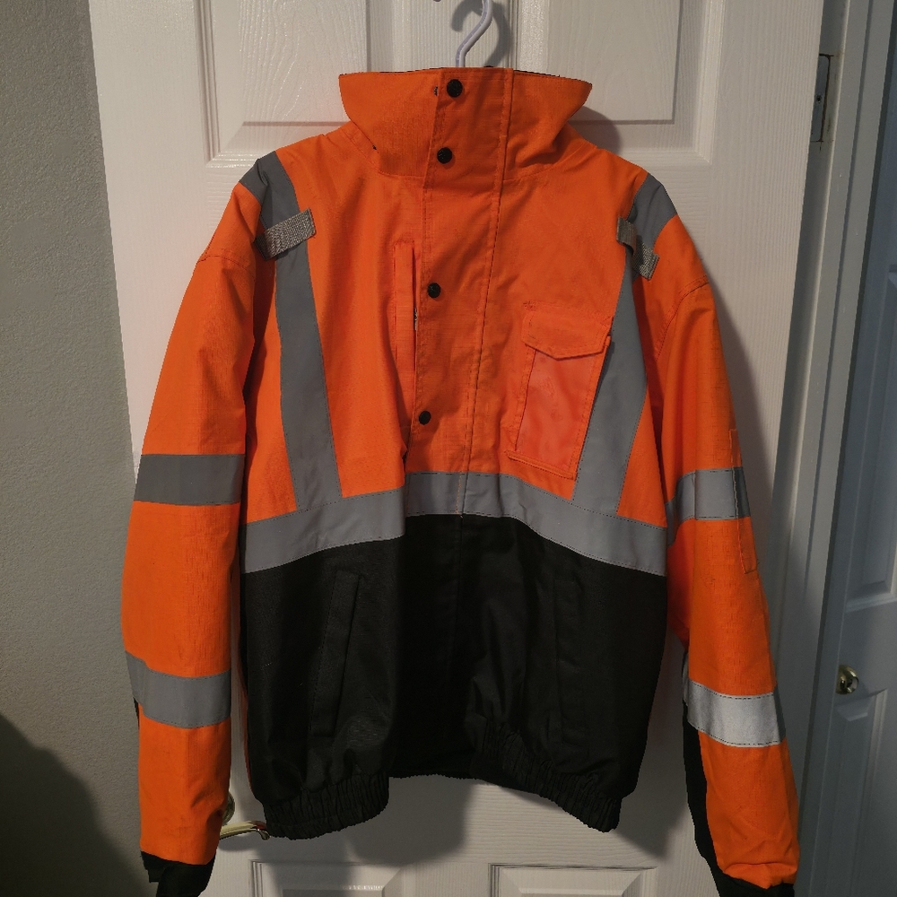 High-Visibility Ergodyne 4 in 1 Bomber